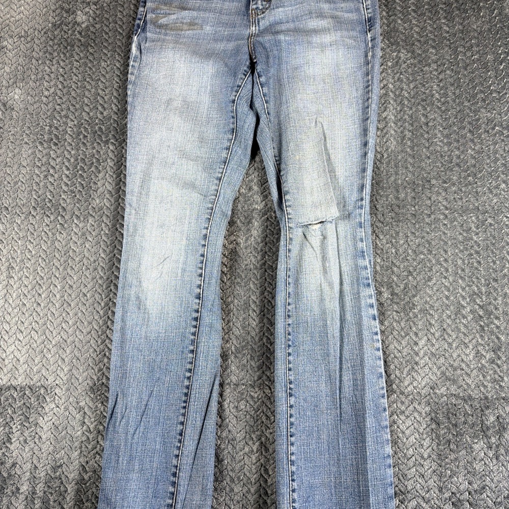 Levis 505 Men's Medium Wash Regular Straight Leg Fit Jeans 2M (28x30) Distressed